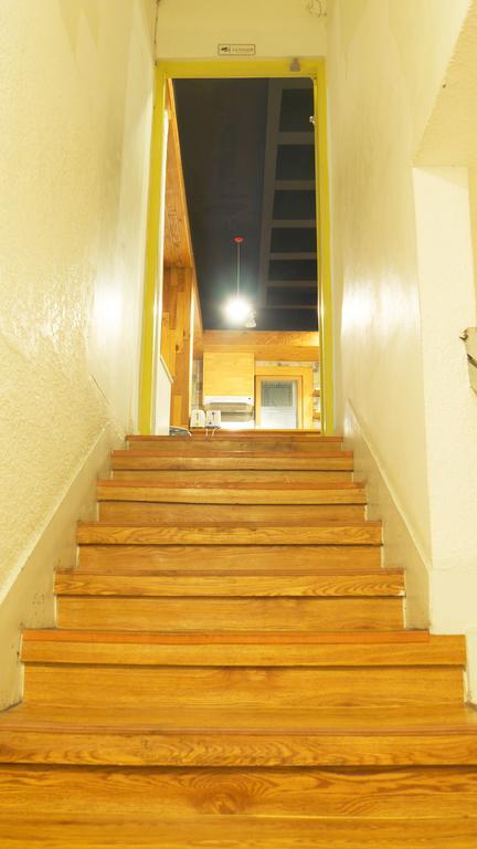 Melon Guesthouse Пусан Екстер'єр фото