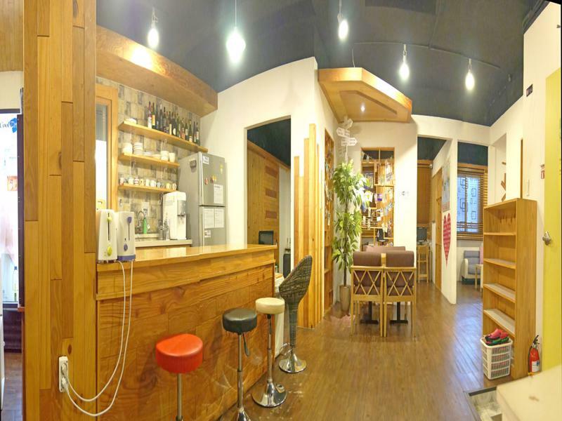 Melon Guesthouse Пусан Екстер'єр фото